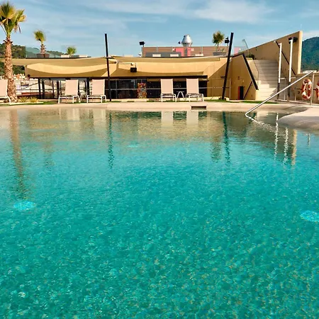 Delfin 4 Sup 4* Tossa de Mar