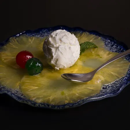 Szálloda Delfin 4 Sup 4*